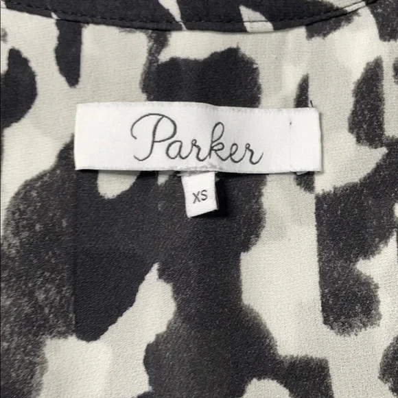 Parker black & white animal print silk tank - Picture 3 of 7